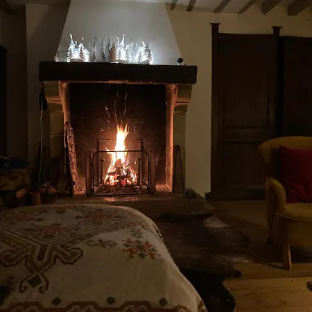 6 Couchages En Plein Coeur De Village Neauphle-le-Chateau
