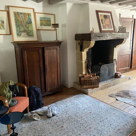 6 Couchages En Plein Coeur De Village Neauphle-le-Chateau